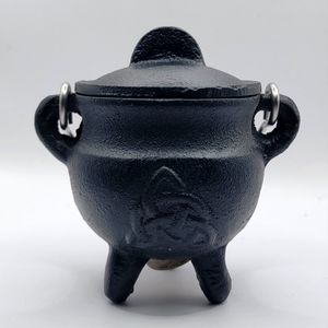 COPY - Cast Iron Triquetra Couldron